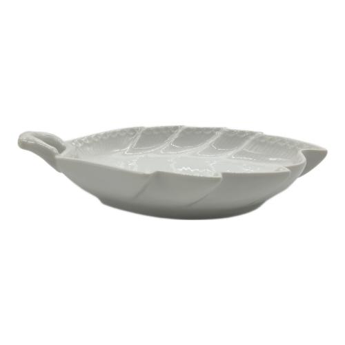 ROYAL COPENHAGEN (ロイヤル・コペンハーゲン) リーフディッシュ プリンセス