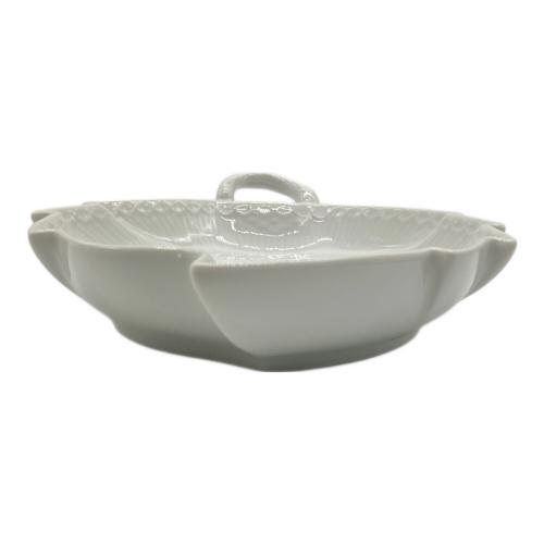 ROYAL COPENHAGEN (ロイヤル・コペンハーゲン) リーフディッシュ プリンセス