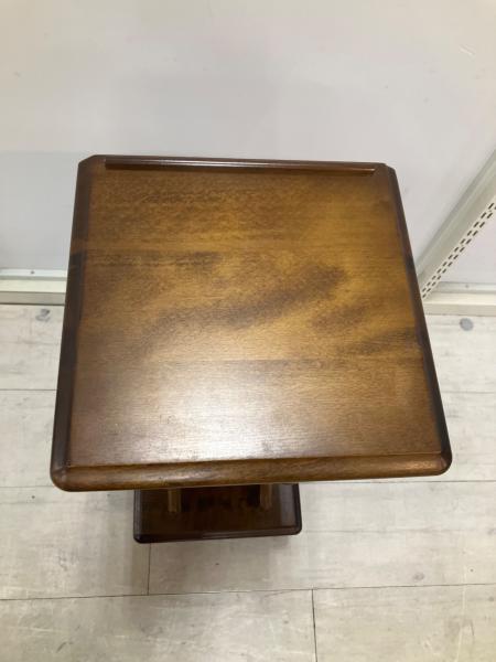 karimoku カリモク コロニアル 電話台 高級家具　B karimoku (カリモク) 電話台 ブラウン コロニアル｜トレファクONLINE