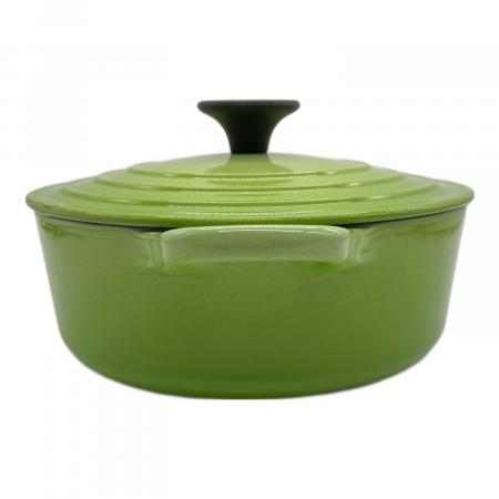 未使用品★LE CREUSET 両手鍋 クラシックグリーン 20cm Le Creuset（ル・クルーゼ） 【並行輸入品】 鍋 両手鍋 20cm IH ガス火