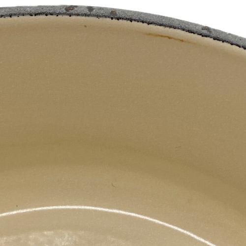 LE CREUSET (ルクルーゼ) 両手鍋 18cm 黄緑 ココット・ロンド