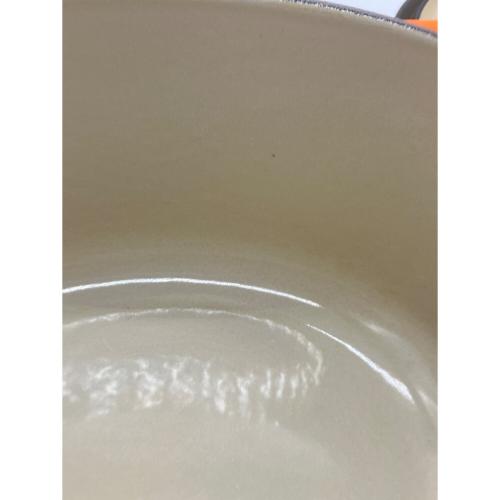 LE CREUSET (ルクルーゼ) 両手鍋 SIZE 23cm オレンジ ココット・オーバル
