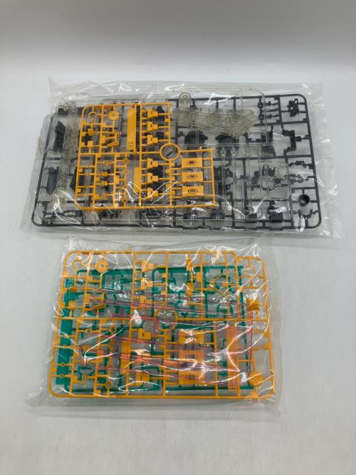BANDAI (バンダイ) V GUNDAM ‘‘Ver.Ka`` ガンプラ U.C.0093 E.F.S.F. 未組立品 MG