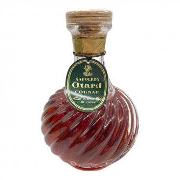 COURVOISIER (クルボアジェ) COUR IMPERIALE コニャック 1 700ml