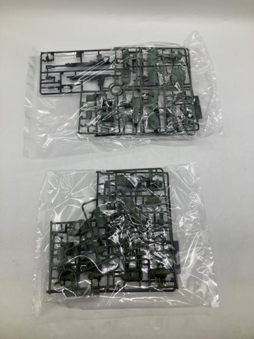 BANDAI (バンダイ) ザクIIF型 チャブス機＆ケイル機+無識別型ザクII ソラリ機再現パーツセット(復讐のレクイエム) ガンプラ HG 1/144