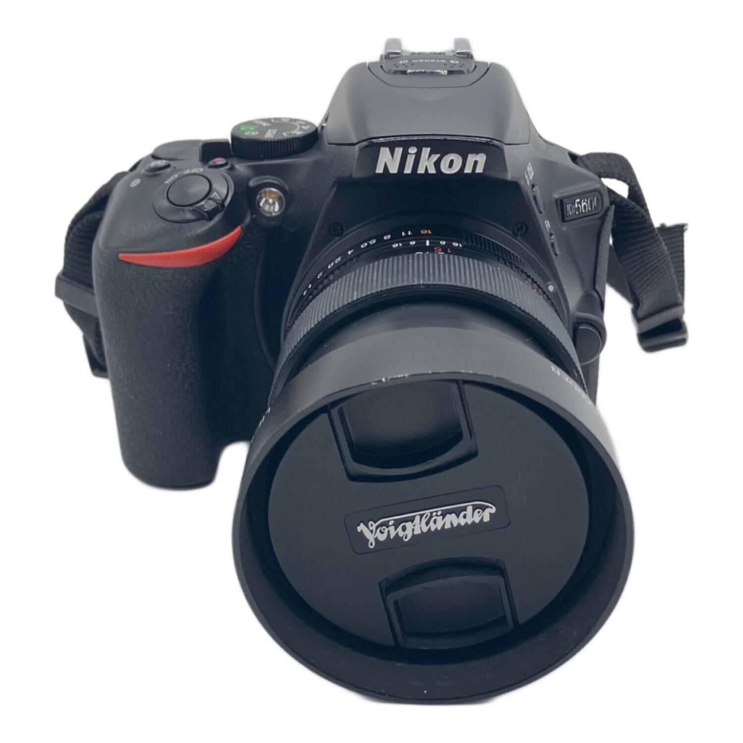 Nikon (ニコン) デジタル一眼レフカメラ D5600 本体割れ・一部欠損有