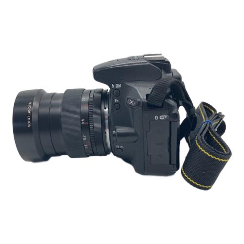 Nikon (ニコン) デジタル一眼レフカメラ D5600 本体割れ・一部欠損有