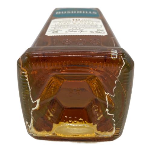 ブッシュミルズ アイリッシュウイスキー 10年 700ml