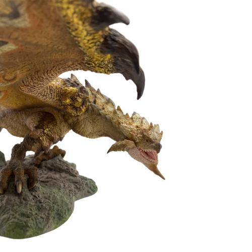 モンスターハンター フィギュア　金火竜 リオレイア希少種 フィギュアビルダー クリエイターズモデル