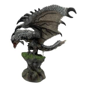 モンスターハンター フィギュア　銀火竜 リオレウス希少種 フィギュアビルダー クリエイターズモデル
