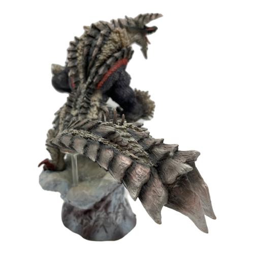 モンスターハンター フィギュア　獄狼竜 ジンオウガ亜種 フィギュアビルダー クリエイターズモデル