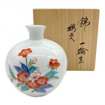 有田焼 (アリタヤキ) 錦 桜文 一輪生 十四代 柿右衛門 箱付