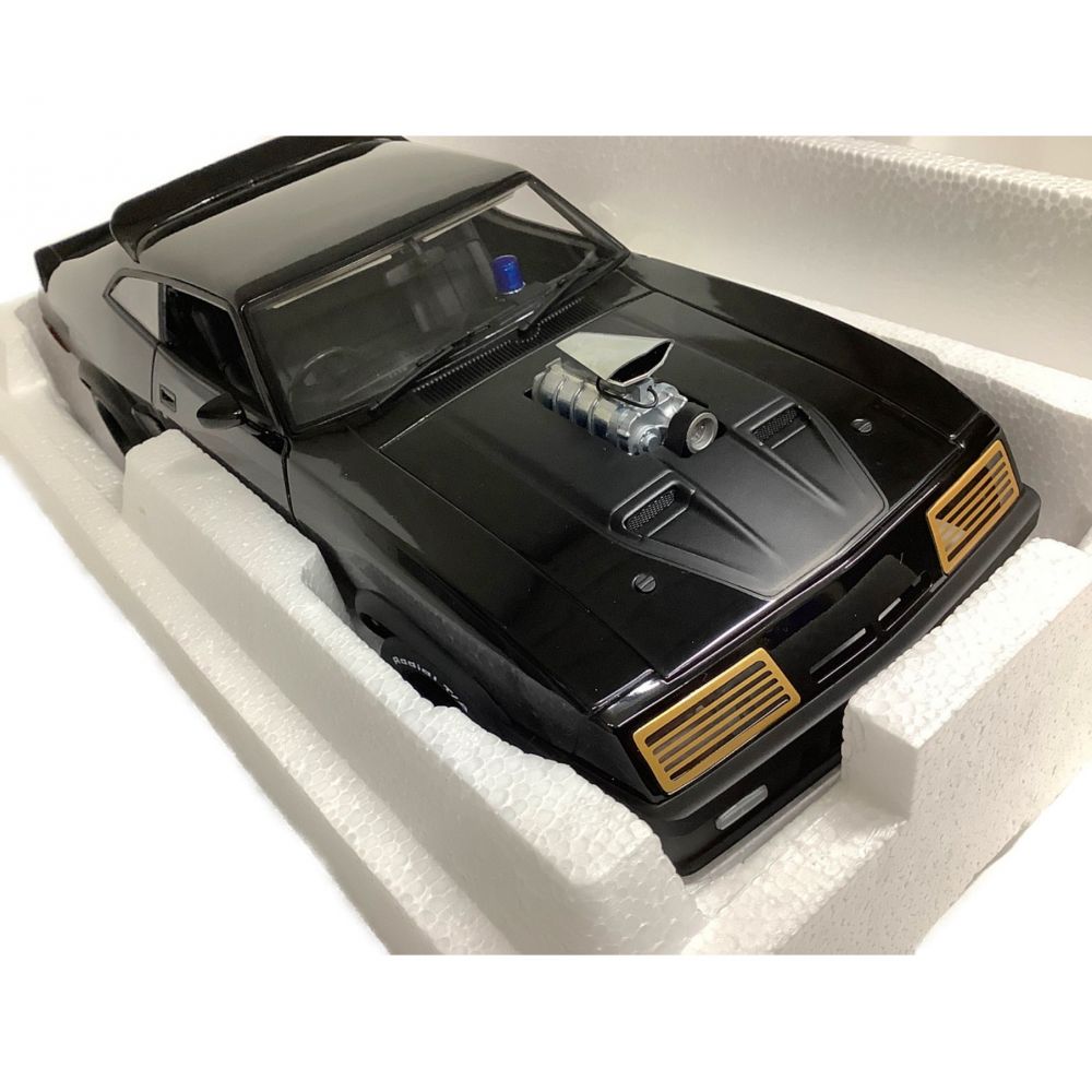 AUTOart (オートアート) 1/18 ford xb falcon tuned vers｜トレファク