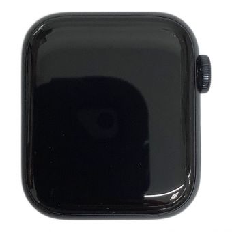 Apple (アップル) Apple Watch SE(第二世代) A2722 ケースサイズ:40㎜ 〇 程度:Aランク M0XNH3Y4Y5