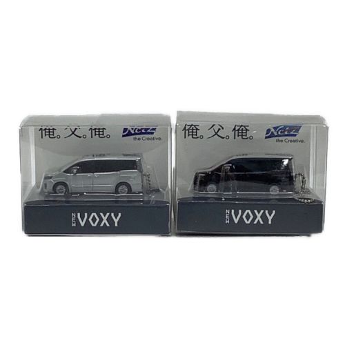 トヨタ VOXY プルバックカー LED キーホルダー 5台セット