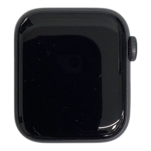 Apple (アップル) Apple Watch SE 本体のみ/キズ有 MYEK2J/A ケースサイズ:40㎜ ×ペアリング状態(買取不可) バッテリー:Bランク(86%) 程度:Bランク -