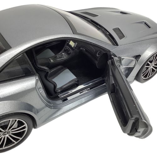 MINICHAMPS (ミニチャンプス) モデルカー 1/18 MERCEDE－BENZ SL65 AMG