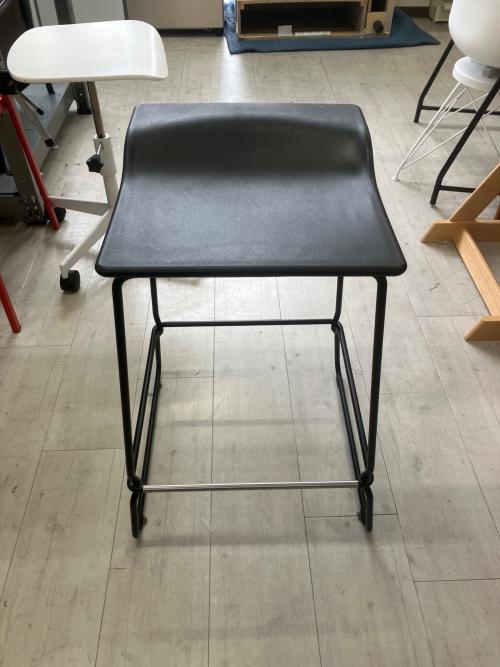 viccarbe (ヴィッカルベ) カウンターチェアー Cassina 356 ブラック