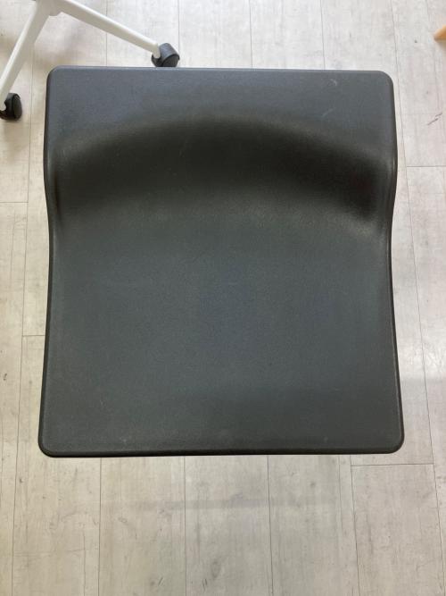 viccarbe (ヴィッカルベ) カウンターチェアー Cassina 356 ブラック