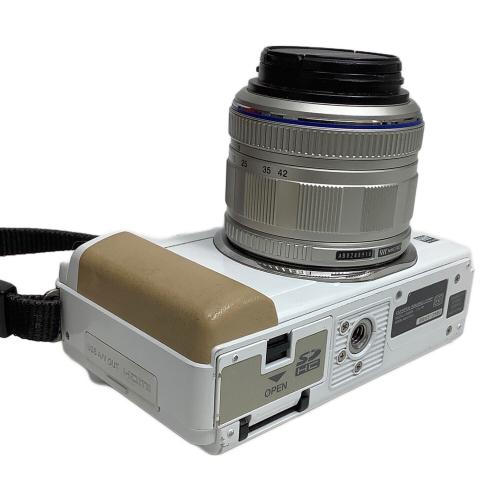 OLYMPUS (オリンパス) デジタル一眼レフカメラ E-PL1s 1310万画素(総画素) 1230万画素(有効画素) フォーサーズ 専用電池 SDカード対応 B6H512980