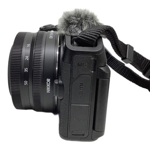 Nikon (ニコン) ミラーレス一眼カメラ Z30 2088万画素(有効画素) APS-C 23.5mm×15.7mm 標準：ISO100～51200 高速連続撮影：約5コマ/秒 1/4000～30秒 2007471