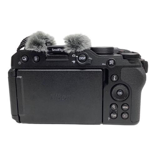Nikon (ニコン) ミラーレス一眼カメラ Z30 2088万画素(有効画素) APS-C 23.5mm×15.7mm 標準：ISO100～51200 高速連続撮影：約5コマ/秒 1/4000～30秒 2007471