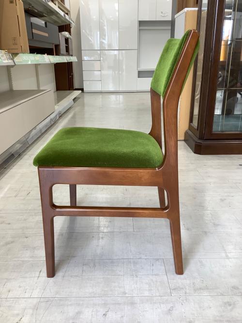 カリモク60+ (カリモクロクマルプラス) ダイニングチェアー モケットグリーン 186