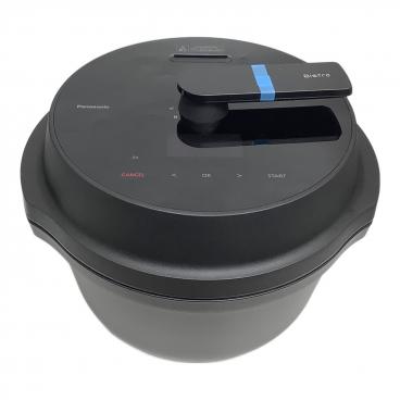 Panasonic (パナソニック) 衣類スチーマー NI-FS690｜トレファクONLINE