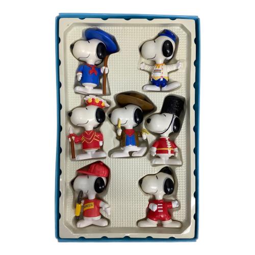 スヌーピー フィギュア マクドナルド限定 ワールドツアー