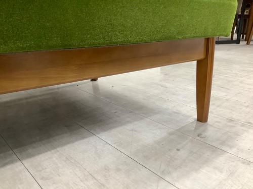 カリモク60 (カリモクロクマル) 2人掛けソファー W36173QW グリーン