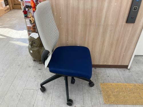 VILAGE オフィスチェア ネイビー×ホワイト