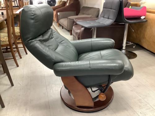 マナベインテリアハーツ リクライニングチェアー オットマン付 グリーン