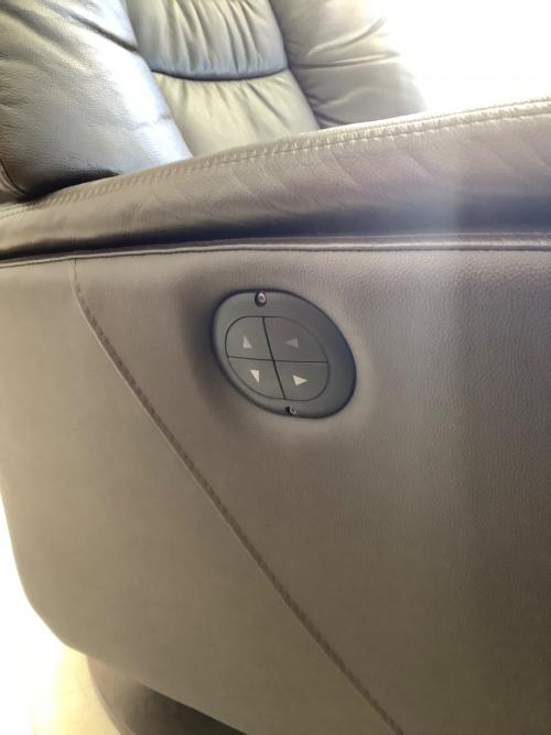 IDC大塚家具 (アイディーシーオオツカカグ) 電動リクライニングソファ 34 ブラック ルージアKD