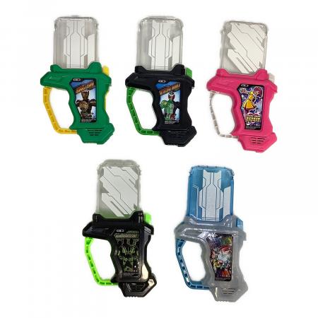 仮面ライダーゲンム　ガシャットケース　ベルト　ガシャットセット 仮面ライダーエグゼイド (カメンライダーエグゼイド) DXライダーガ