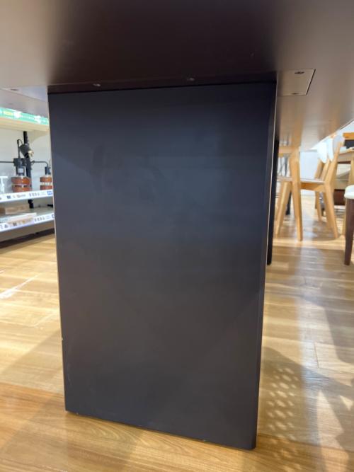 arflex (アルフレックス) ダイニングテーブル AFFOGATO 61 ブラウン AFFOGATO