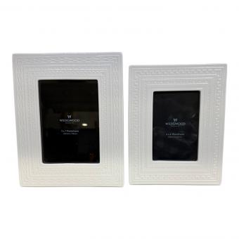 Wedgwood (ウェッジウッド) フォトフレーム ホワイト インタグリオ