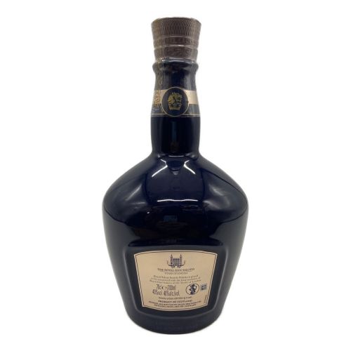 ロイヤルサルート (ROYAL SALUTE) スコッチ 700ml 箱付 THE SIGNATURE BLEND 21年 未開封