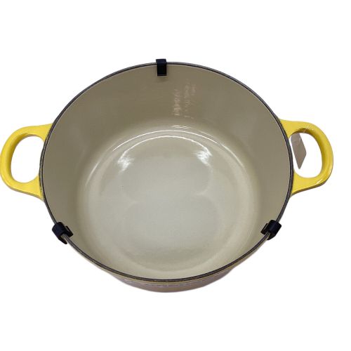 LE CREUSET (ルクルーゼ) 両手鍋 イエロー 22cm ココットロンド