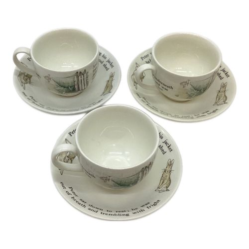 Wedgwood (ウェッジウッド) カップ&ソーサー ソーサー裏面欠け有 ピーターラビット 3Pセット 旧刻印（1960年代～）