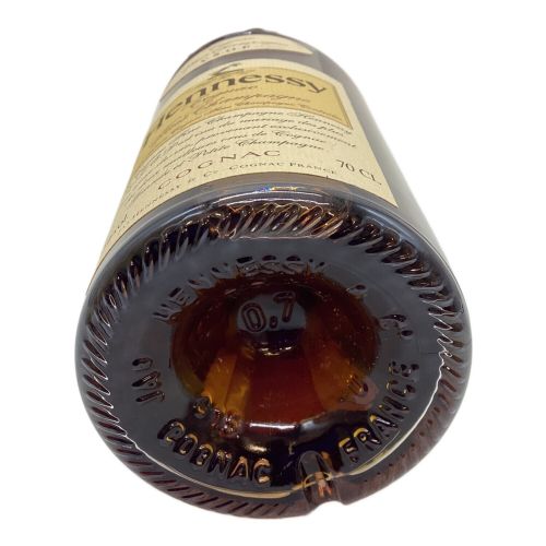 ヘネシー (Hennessy) コニャック 700ml 箱付 フィーヌシャンパーニュ VSOP クリアボトル 金キャップ 未開封