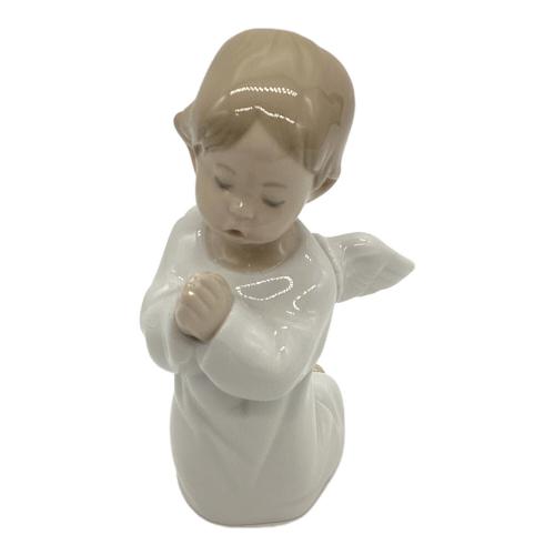 LLADRO (リヤドロ) フィギュリン 可愛いお祈り 本体のみ