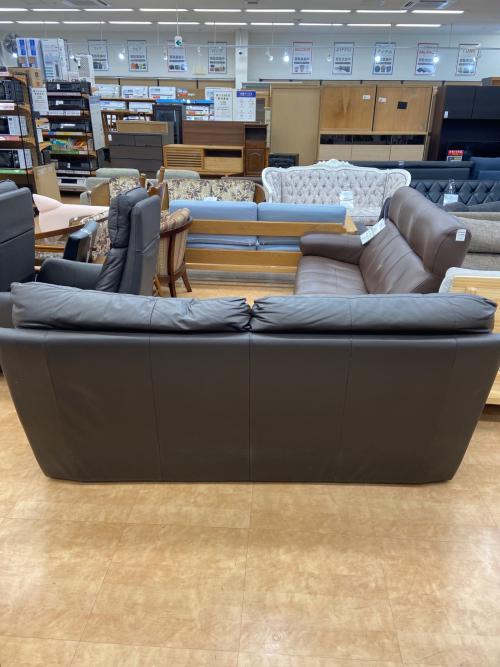 S'ACCOMODI 2人掛けソファー ダークブラウン