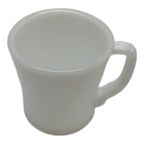 Fire King (ファイヤーキング) ヴィンテージマグカップ ホワイト Dハンドルマグ 1956年～1960年代