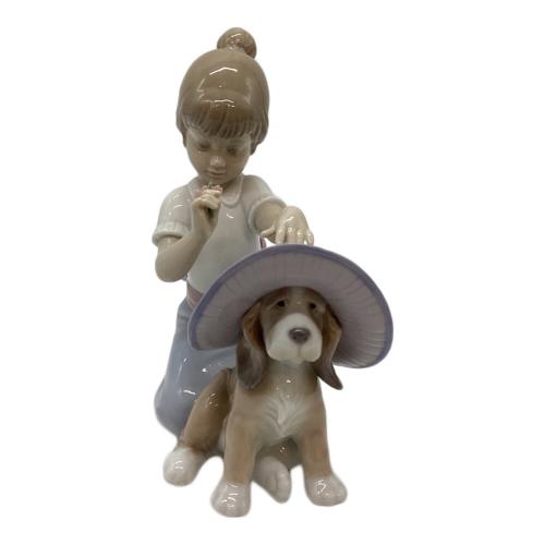 LLADRO (リヤドロ) フィギュリン おめかししようね 010.06862