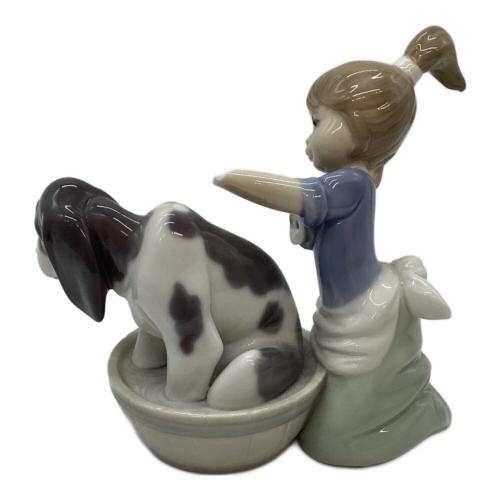 LLADRO (リヤドロ) フィギュリン きれいにしましょうね 5455 両腕破損有