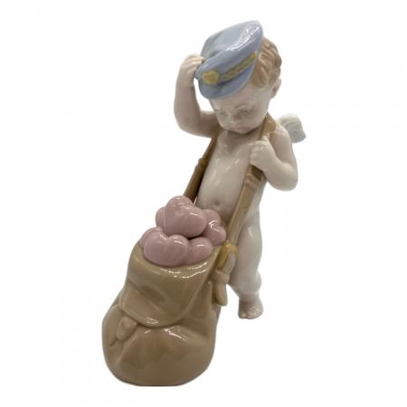LLADRO (リヤドロ) フィギュリン ハートがいっぱい｜トレファクONLINE