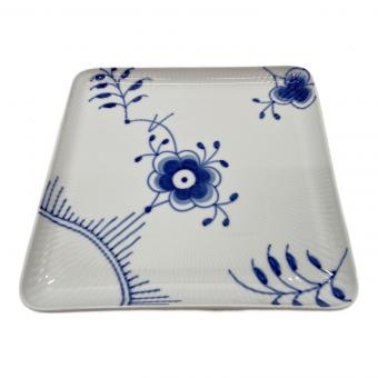 ROYAL COPENHAGEN (ロイヤル・コペンハーゲン) スクエアプレート ブルーフルーテッド・メガ