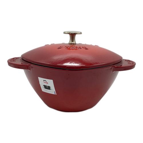 Staub (ストウブ) ハート型鋳鉄製鍋