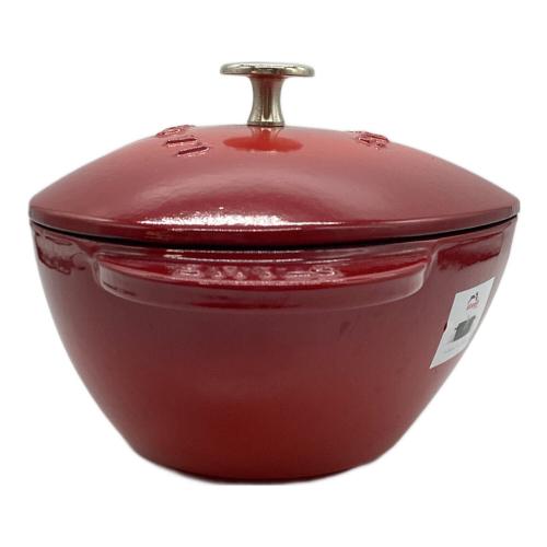 Staub (ストウブ) ハート型鋳鉄製鍋