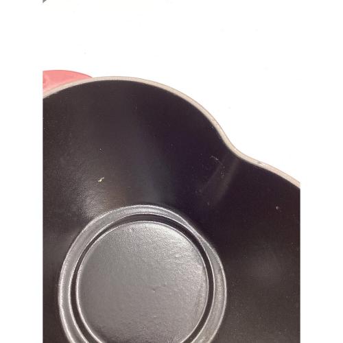 Staub (ストウブ) ハート型鋳鉄製鍋